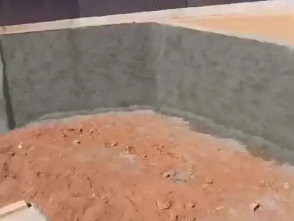 Piscina em construção em São Luís - MA
